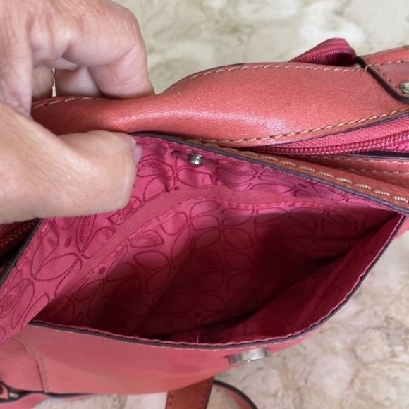 Vintage FOSSIL Pink Leather Flap Saddle Shoulder Bag Purse  Fossil Pink?Leather Organizer Shoulder Bag
